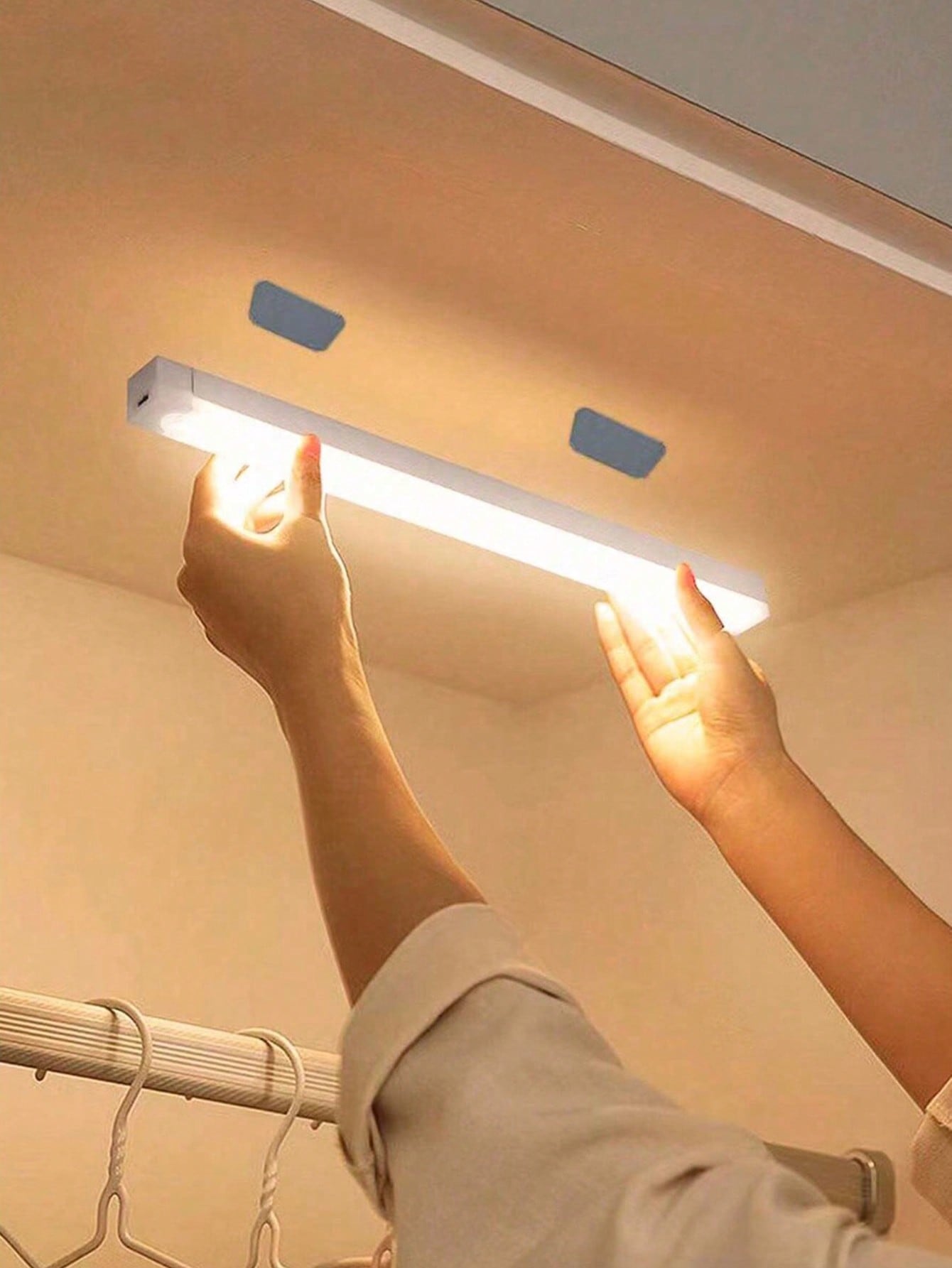 Rechargeable LED Magnetic Nigh - Motion Sensor Light incelemesi ve fiyatı